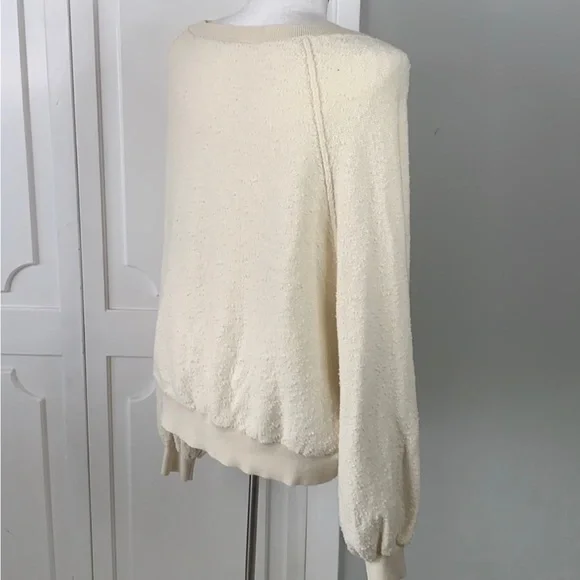 FREE PEOPLE Found My Friend Pullover Oversized Sweater in Ivory - Medium NWT